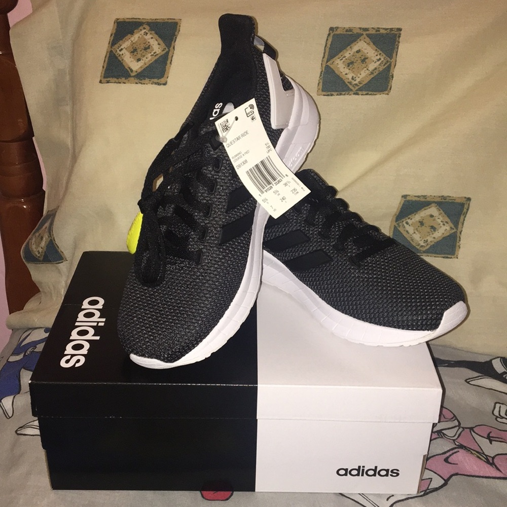 Adidas cloudfoam sneakers